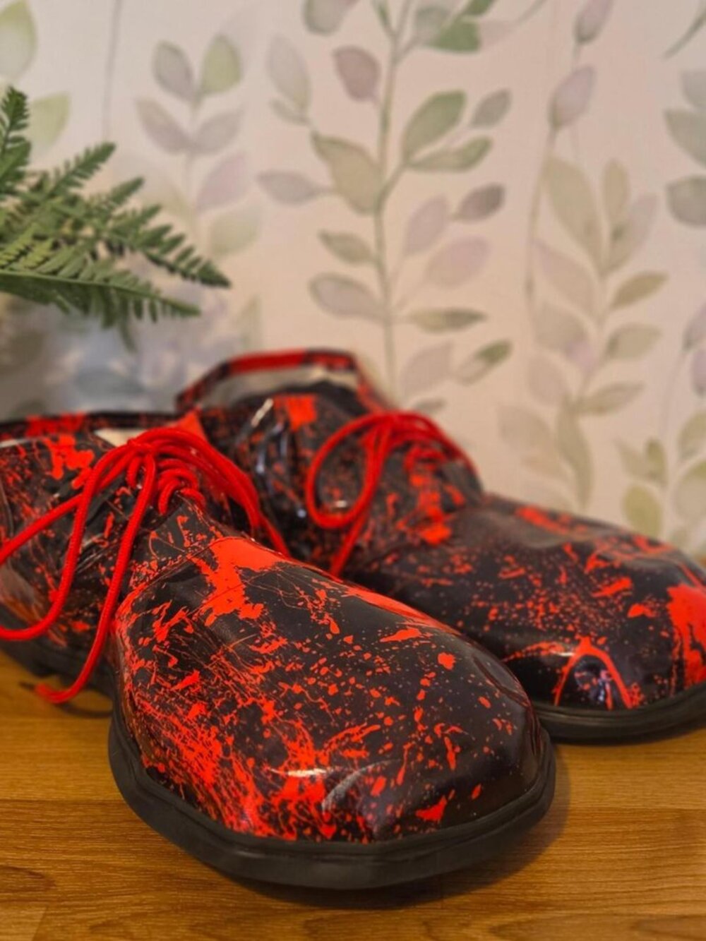 Men's killer clown shoes